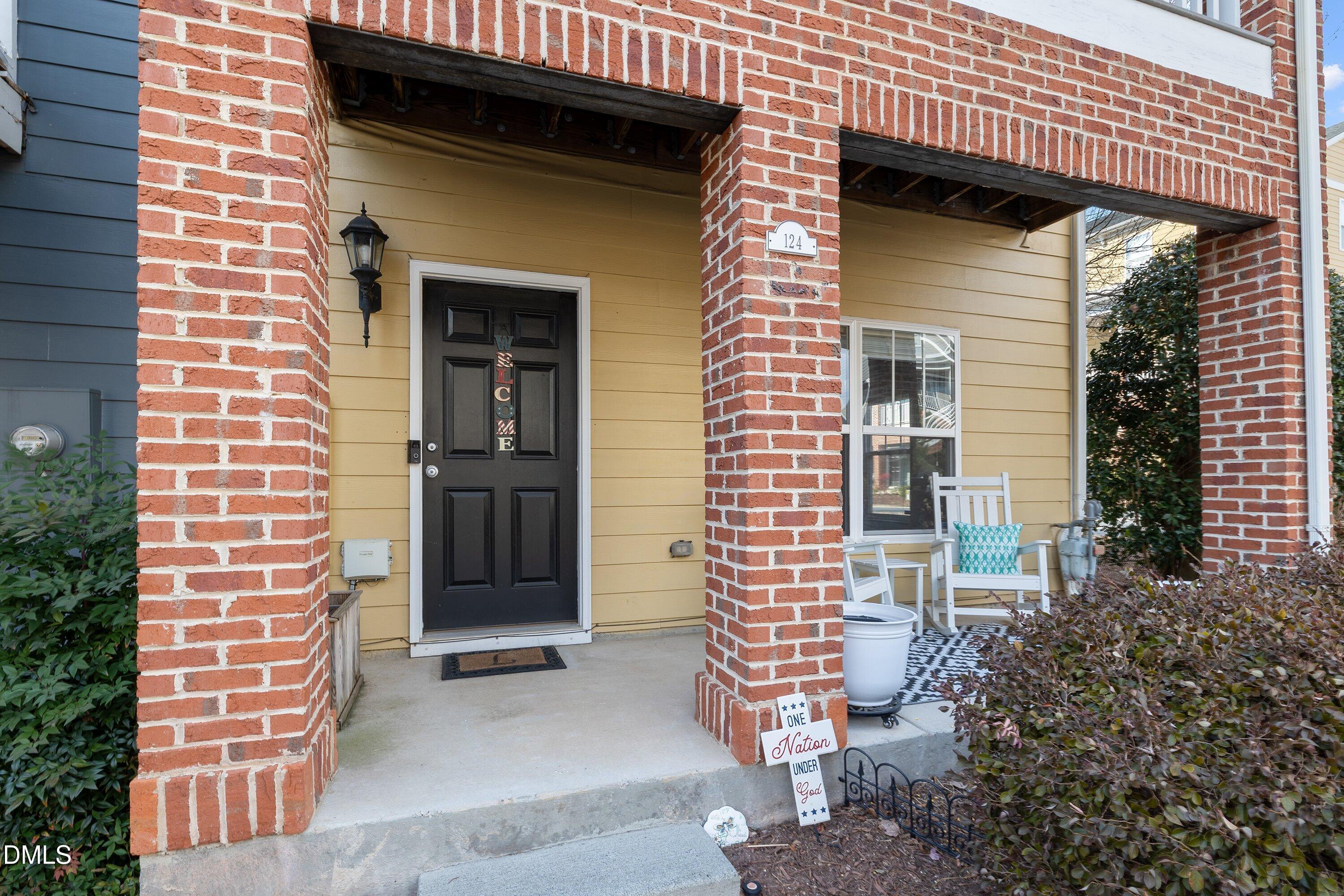 Image 4: 04-124 Braeside_4902