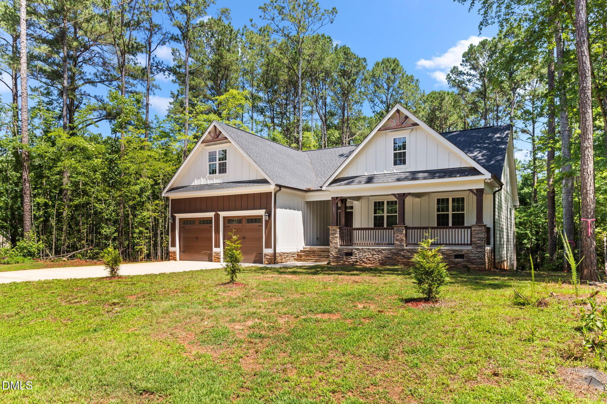 Image 1: 28-web-or-mls-121-quarterhorse-dr