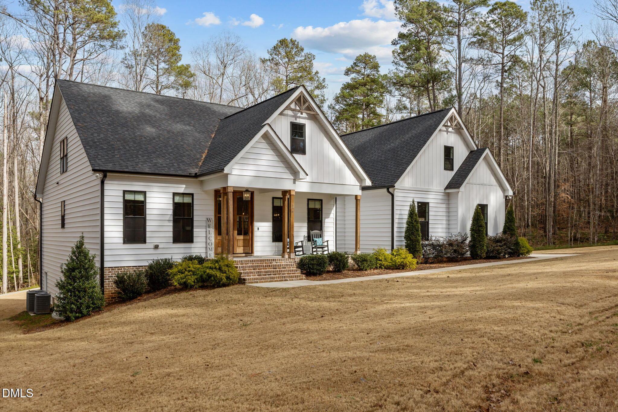 Image 3: 4-web-or-mls-IMG_1437