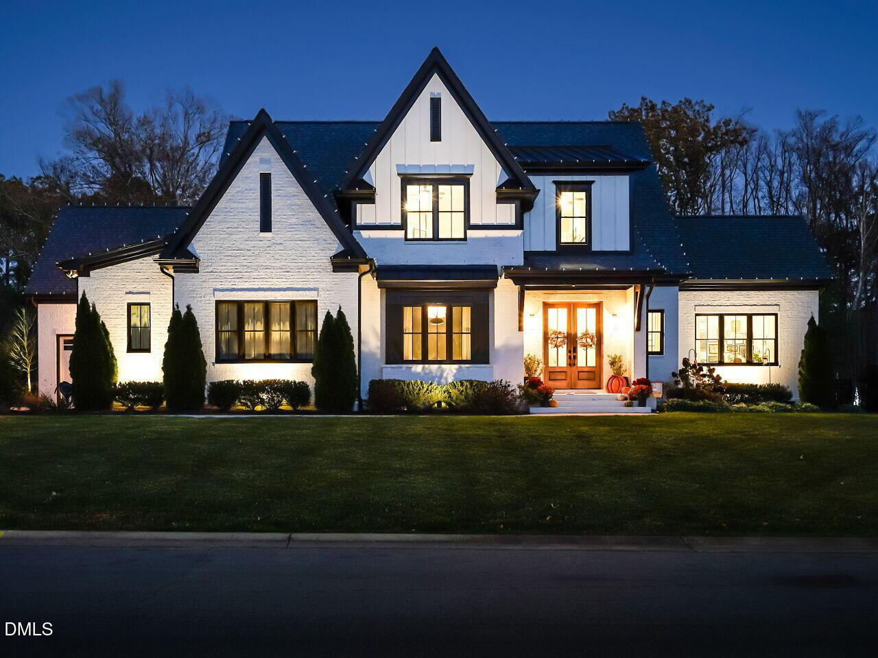 Image 1: 002-1280x960-main-exterior-night