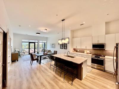 120 Mosaic Boulevard