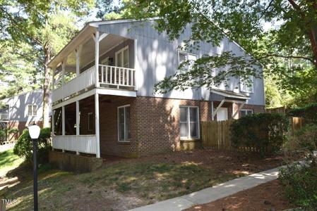 148 Carmichael Court