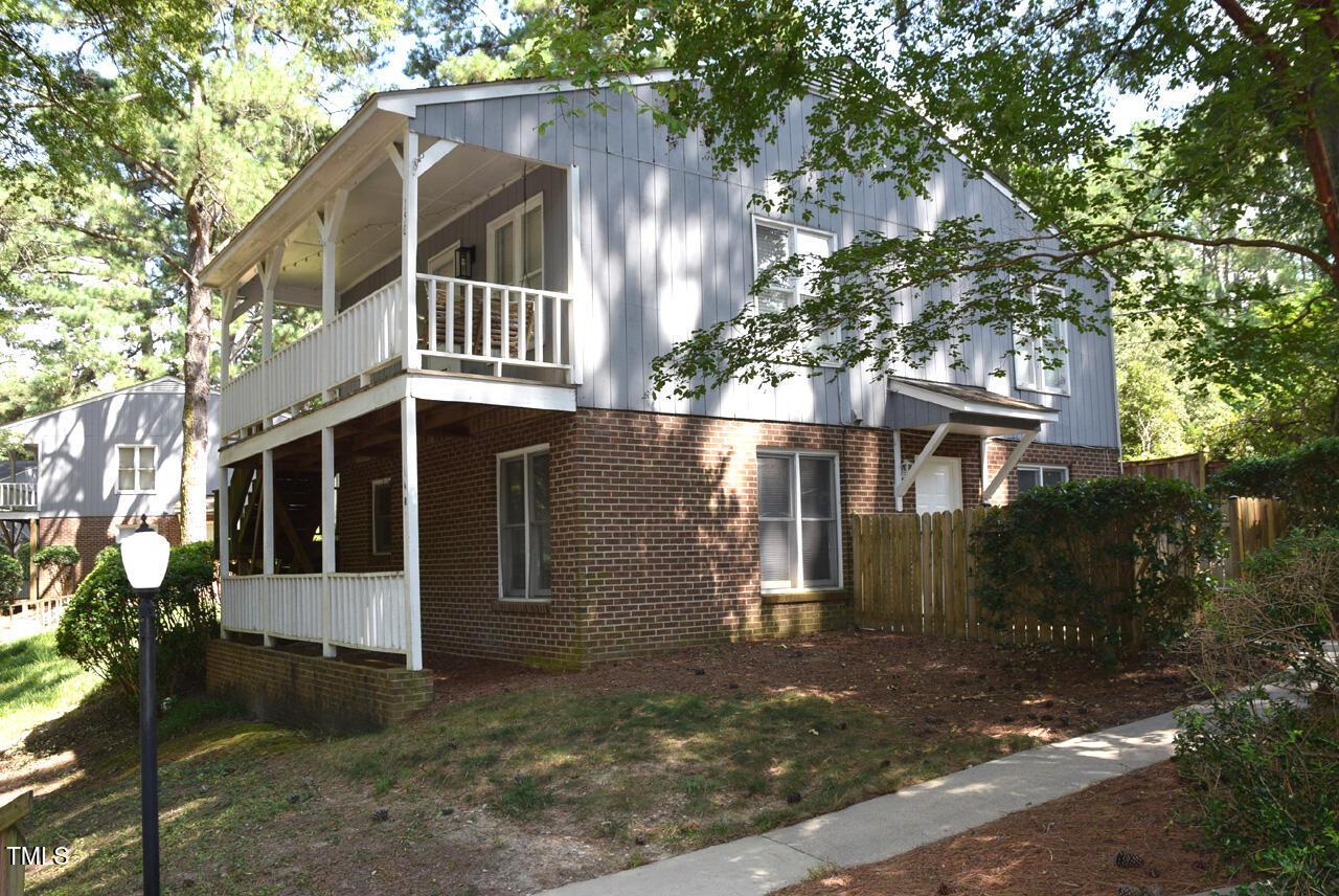 Image 1: Front