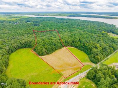 165 Lakeside Drive