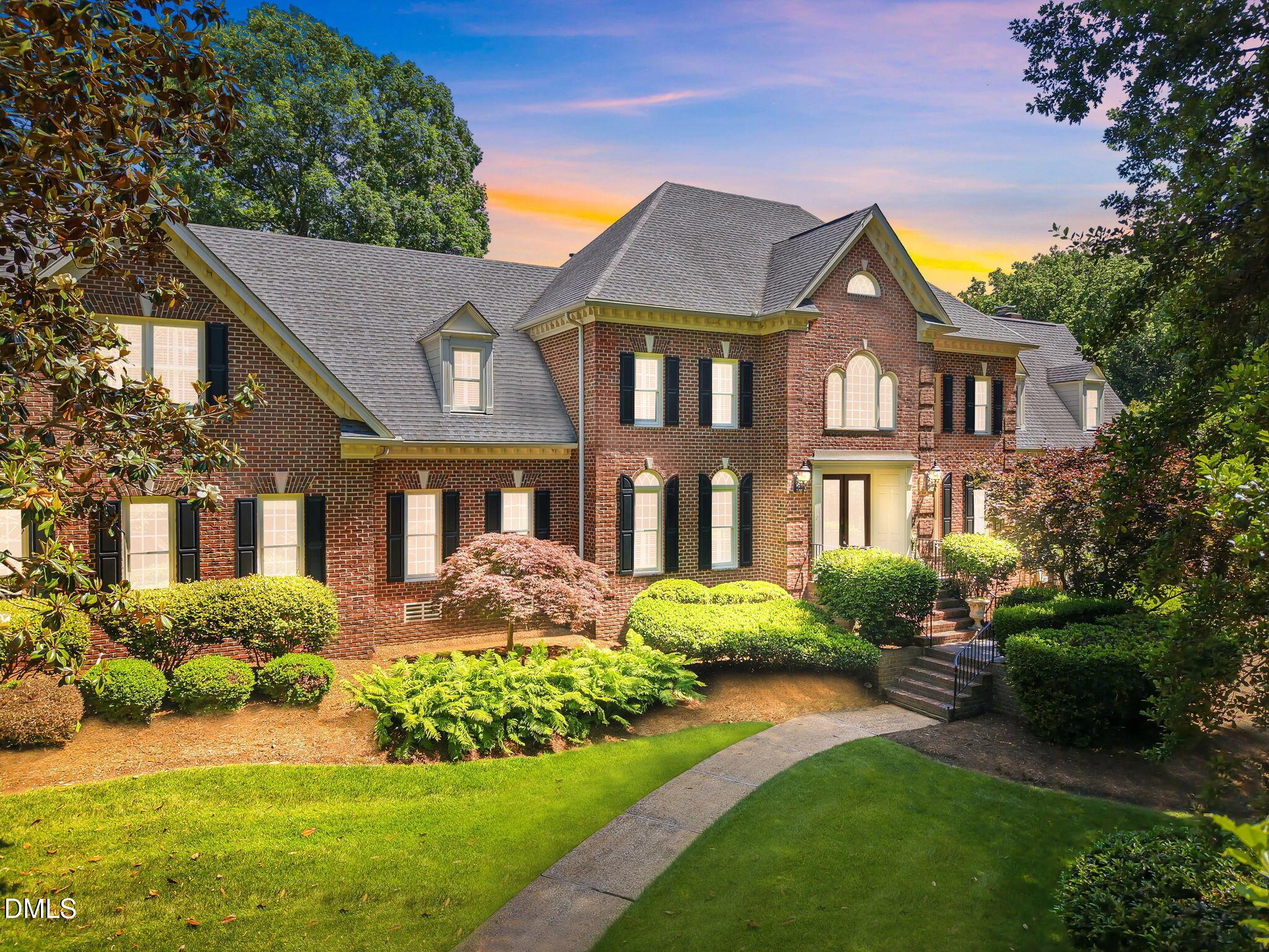 Image 2: 1-web-or-mls-6324 Wakefalls Dr - Wake Fo