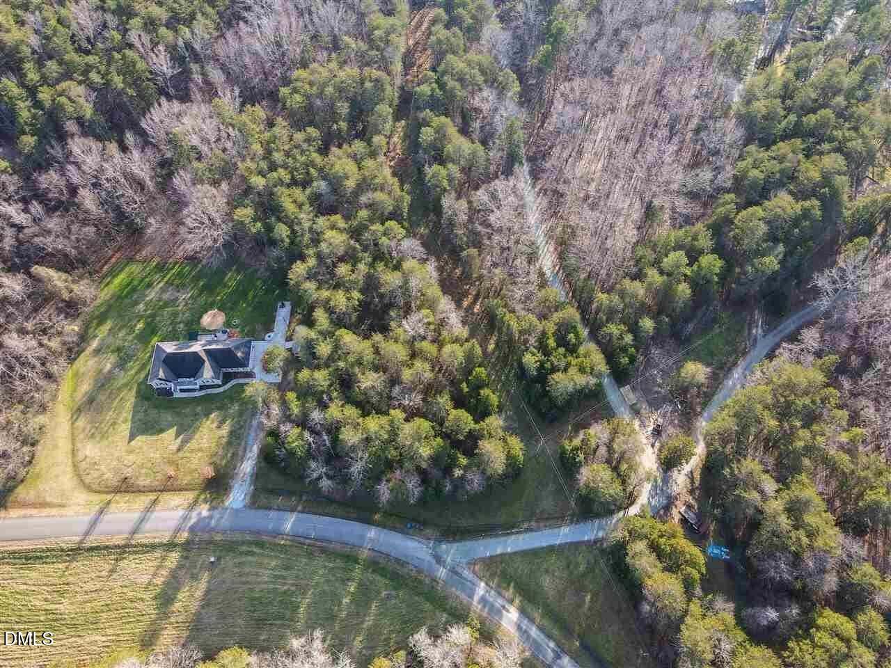 Image 2: Lot #15