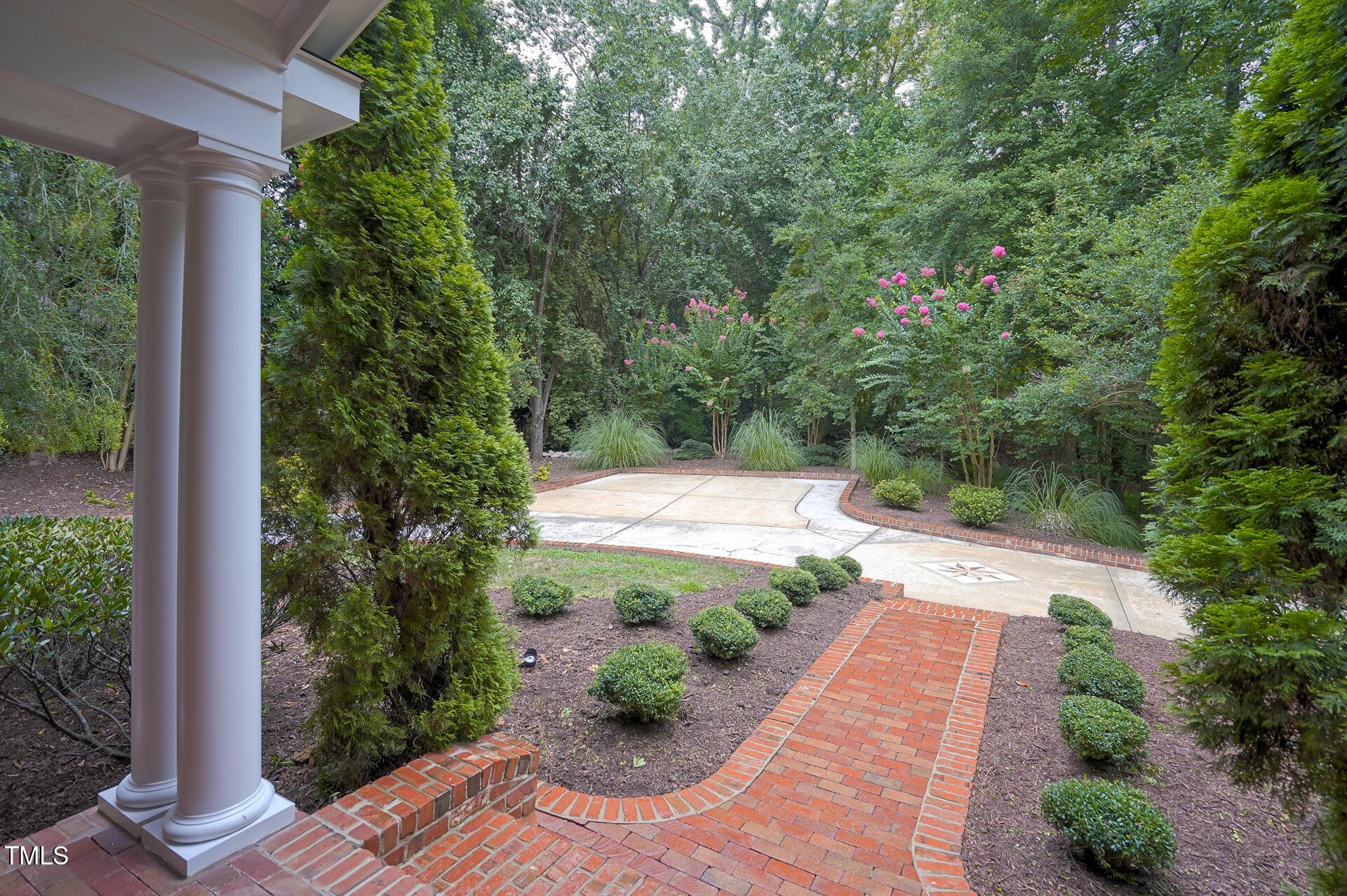 Image 3: 6321 Mountain Grove Ln-3