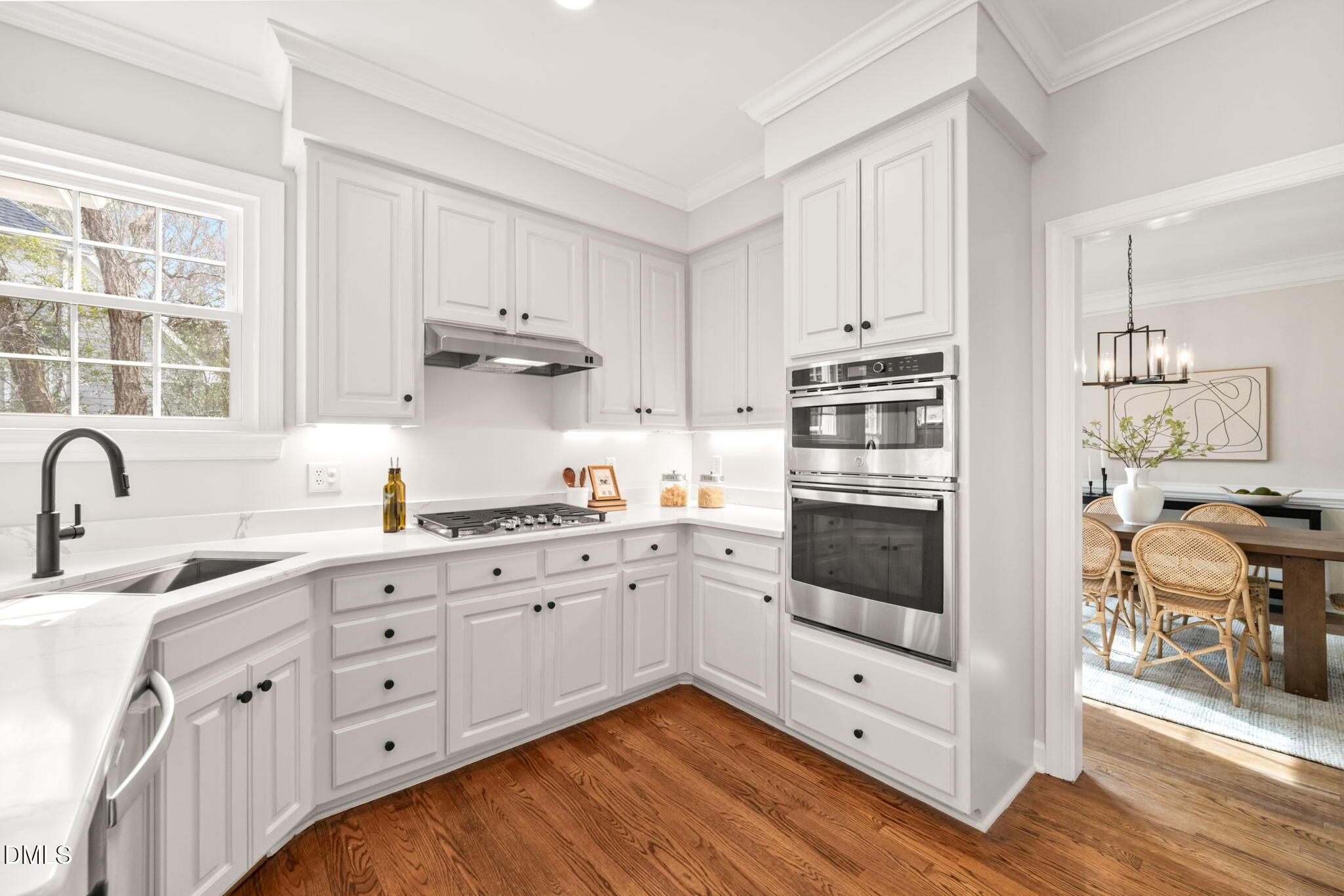 Image 4: 14-web-or-mls-untitled-34