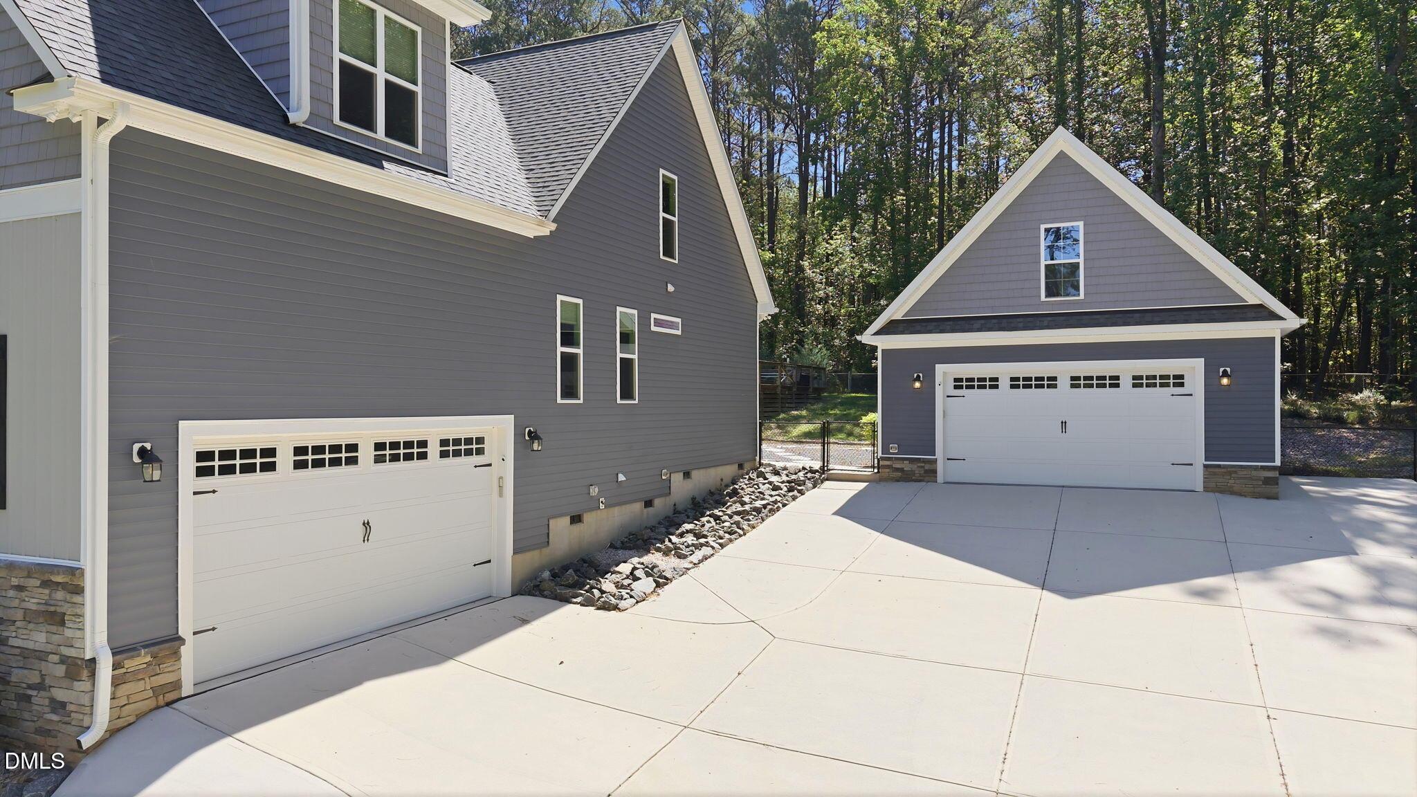 Image 4: 6-web-or-mls-DJI_20260529103346_0254_D