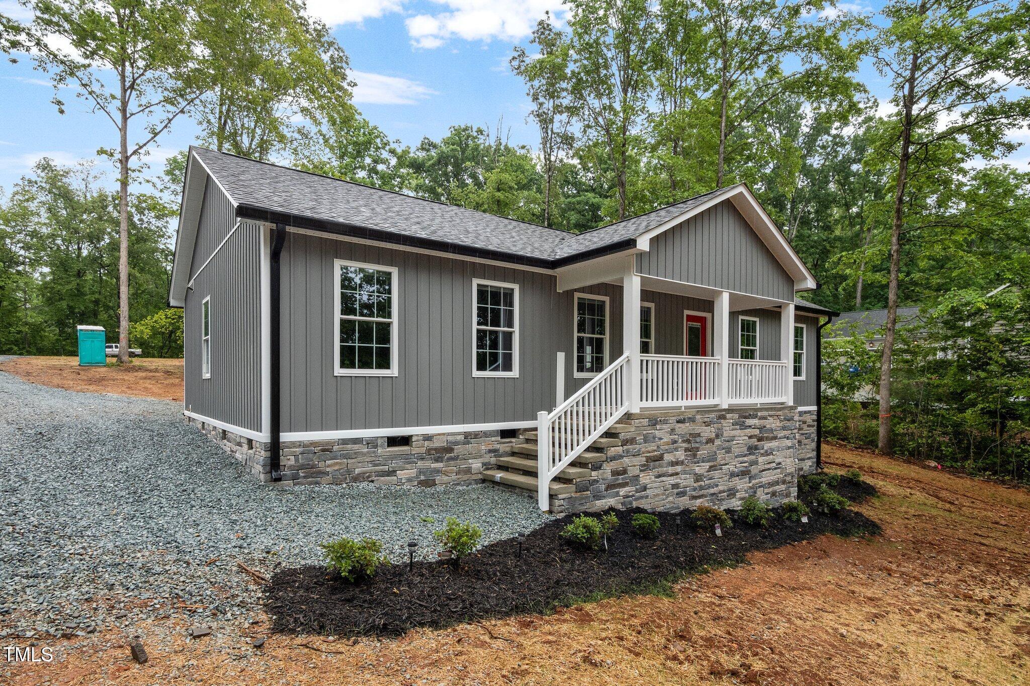 Image 4: 4-web-or-mls-P1062754