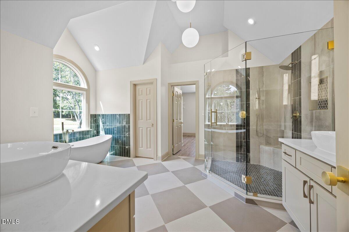 Image 3: Primary Bath