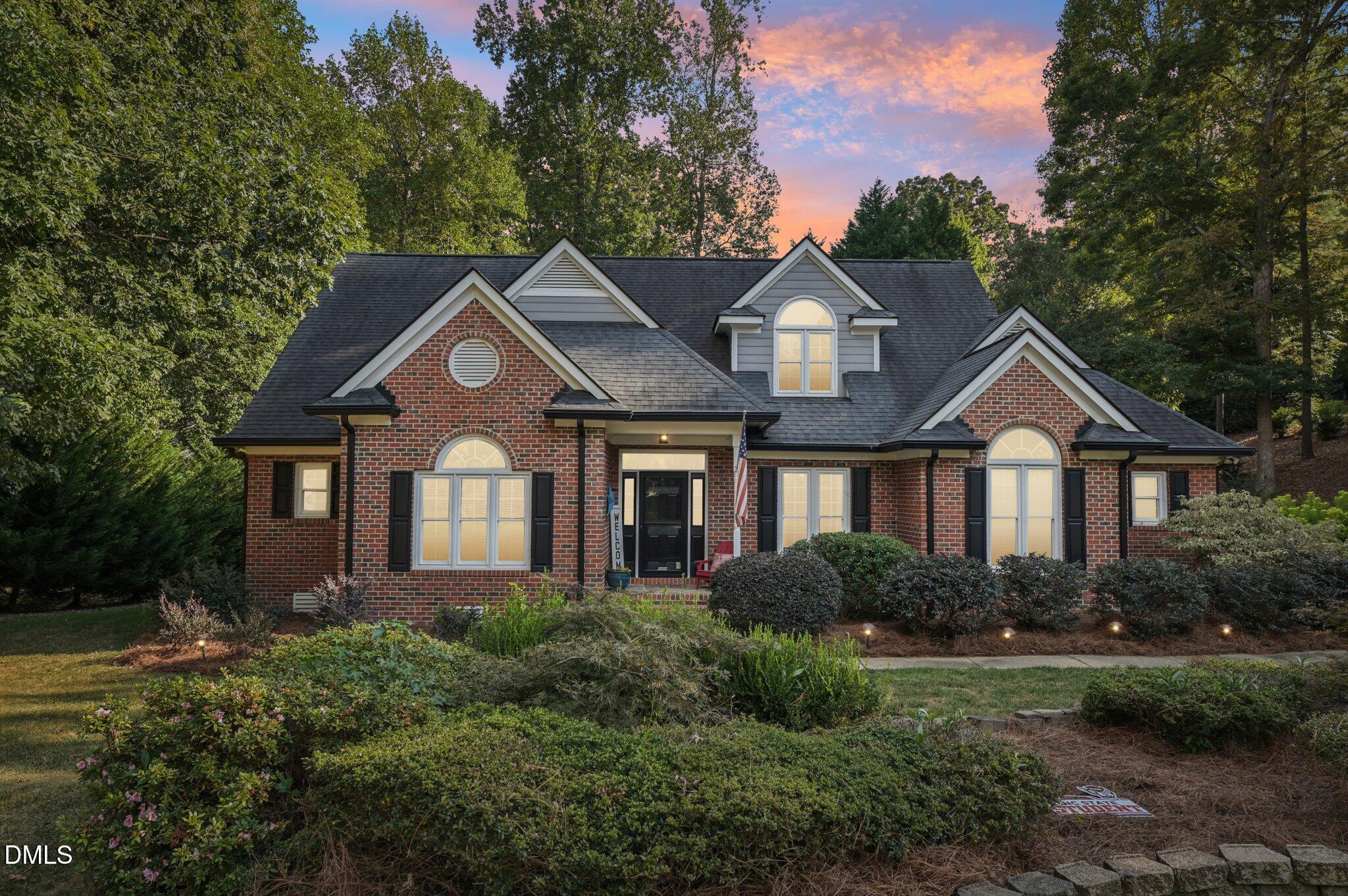 Image 2: 1-web-or-mls-VT-2509-1