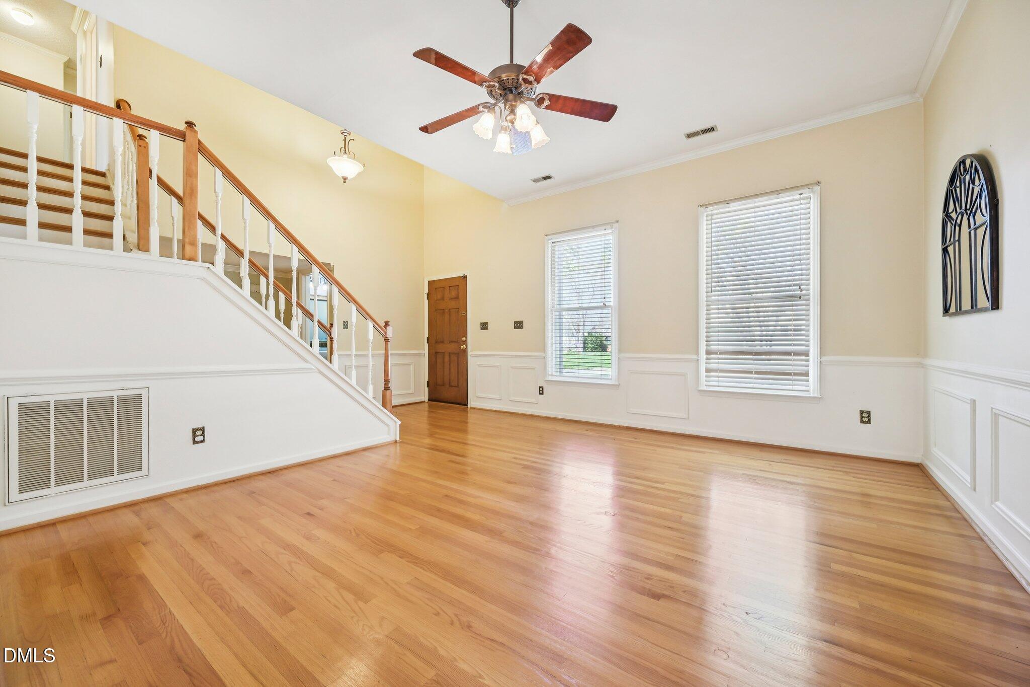 Image 4: 7-web-or-mls-Misty Meadow Ln-S1803-007