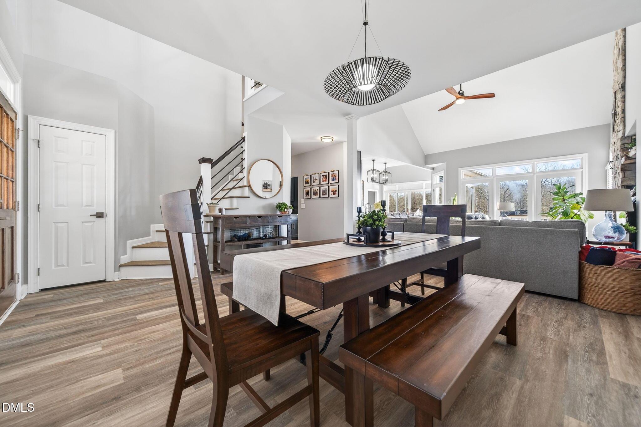 Image 3: 9-web-or-mls-110 Pontiac Cove-55