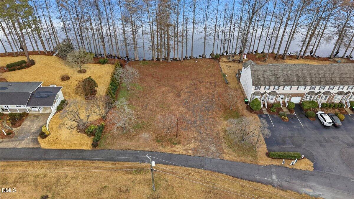 Image 3: 10-1100 S Lakeside Dr-10