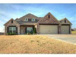 15414 Lakewood Court