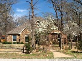 234 Red Oak Drive