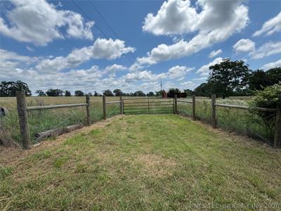 7236 State Highway 82 N