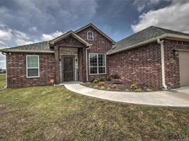 317 E 498 Circle