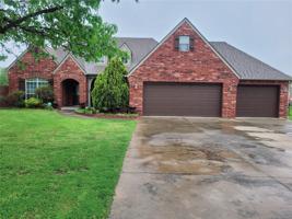 327 N Woodchuck Lane