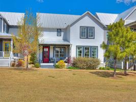 63 Lower Greenway