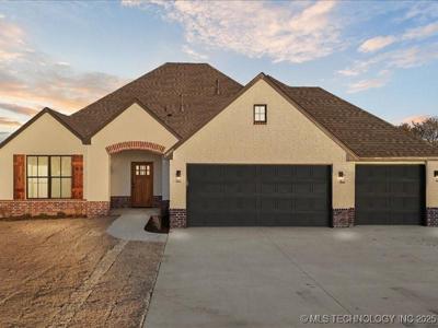 14045 N 54th EastAvenue