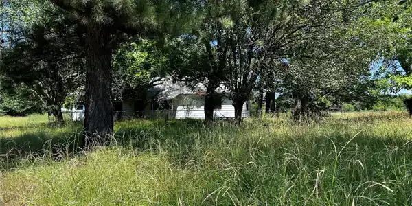 559 N 4300 Road