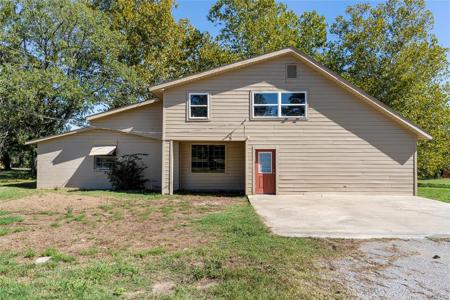 71078 S 329 Court