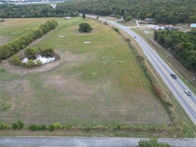 12 Highway 9