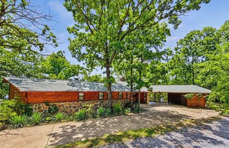 18678 W Sugar Mountain Circle