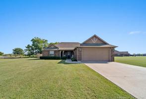 1 Tallgrass Lane