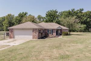 2250 E 400 Road