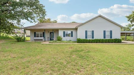 55 Hickory Lane
