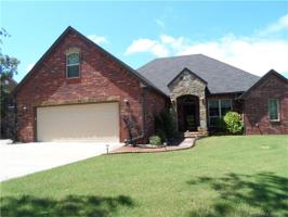 107 N Five Oak Circle Drive