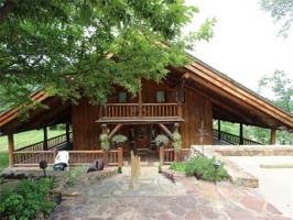 239 Lakeview Drive