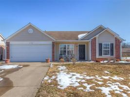 2106 Greenbrier Circle
