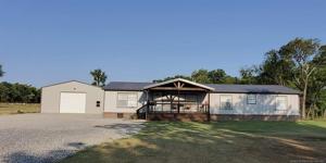 824 Stephens Road