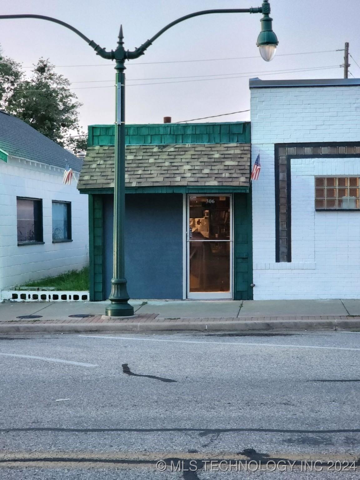 Image 1