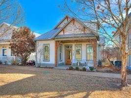 22 Firefly Lane