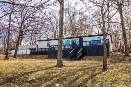18525 W White Raven Road