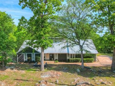 1130 Robin Hood Road