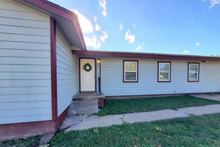 128 Greenbriar Circle