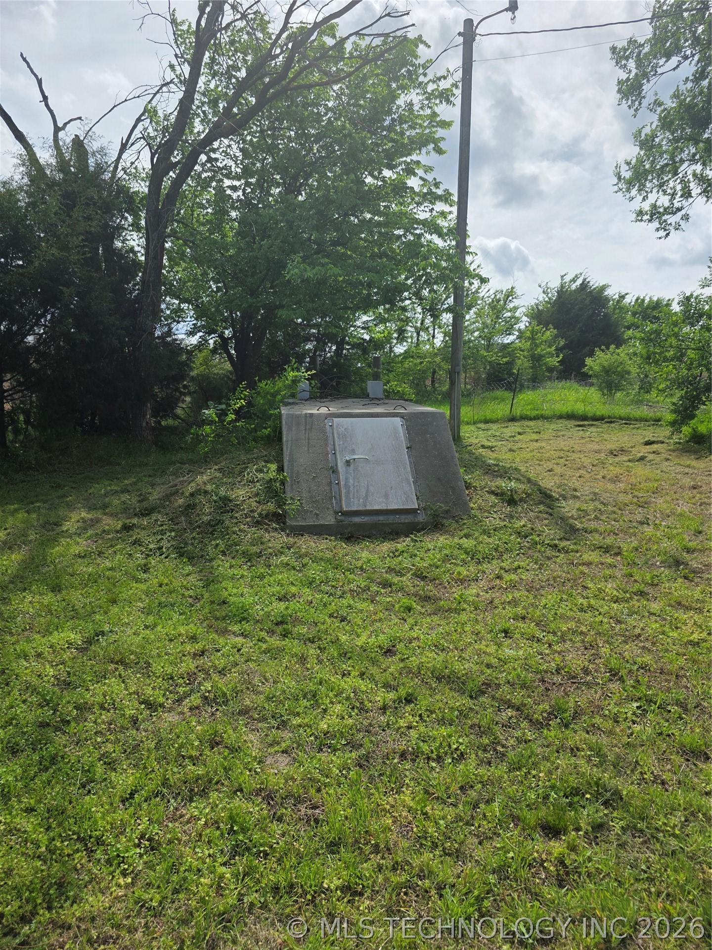 Image 4: Storm shelter