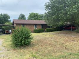 1409 Holly Lane