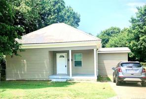 339 W Kiowa Avenue