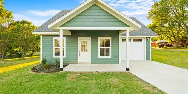 1831 Rockford Drive
