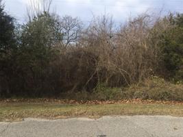 827 Westview Drive