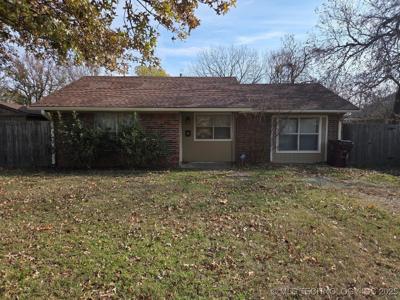 109 S E Street