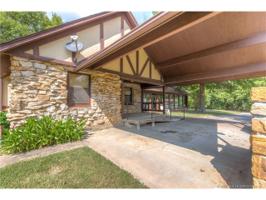17961 Oaklawn Drive