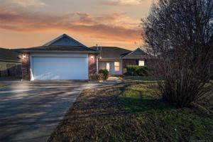 12195 N 108th East Avenue